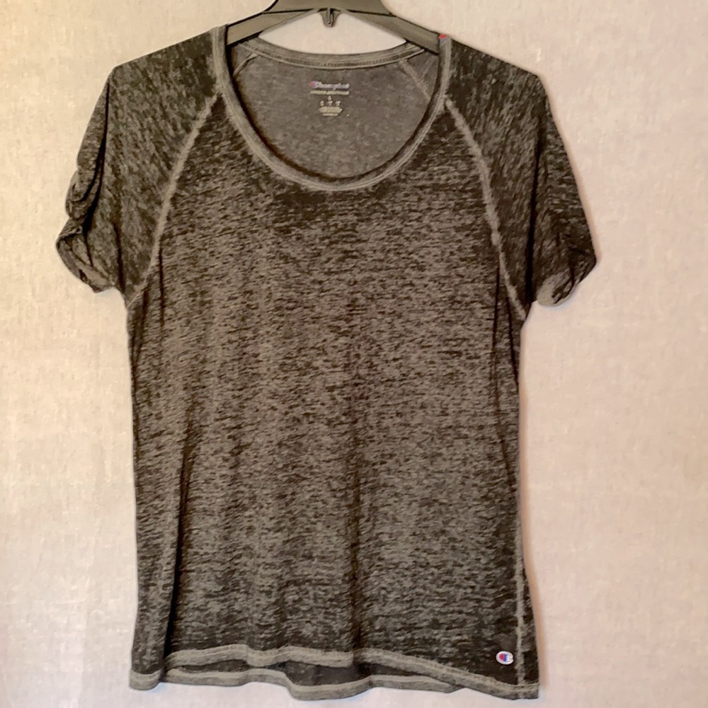 Champion t shirt